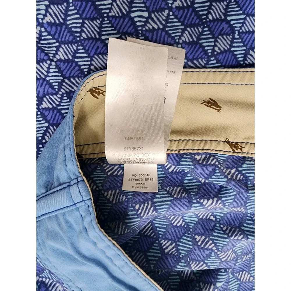 Patagonia Shorts Mens 36 Blue Scallop Hem Wavefarer Board shorts Geometric Beach
